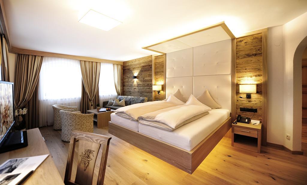 Salnerhof Superior Lifestyle Resort อิสชเกิล ภายนอก รูปภาพ